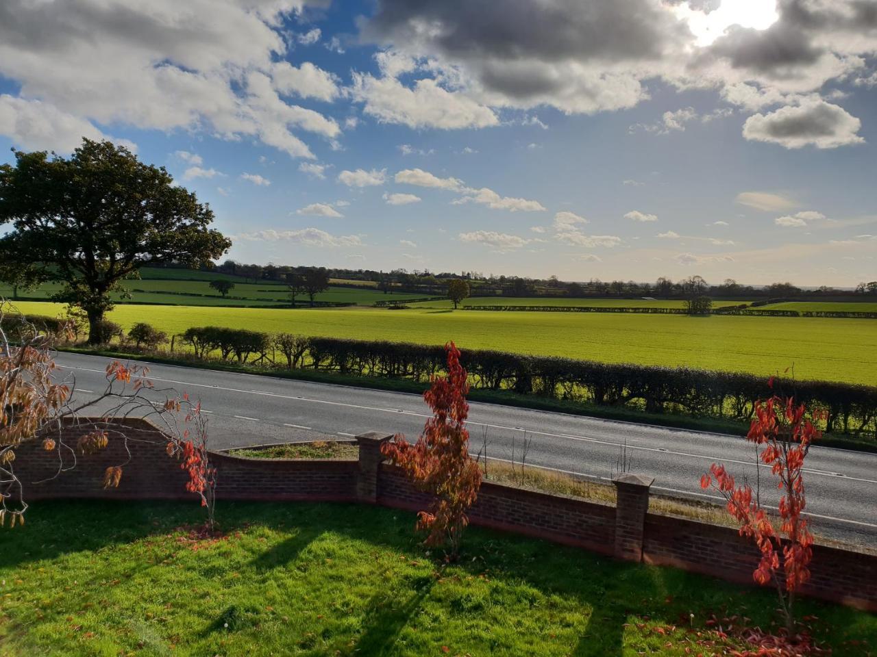 Oyo White Horse Lodge Hotel, East Thirsk Bagby エクステリア 写真