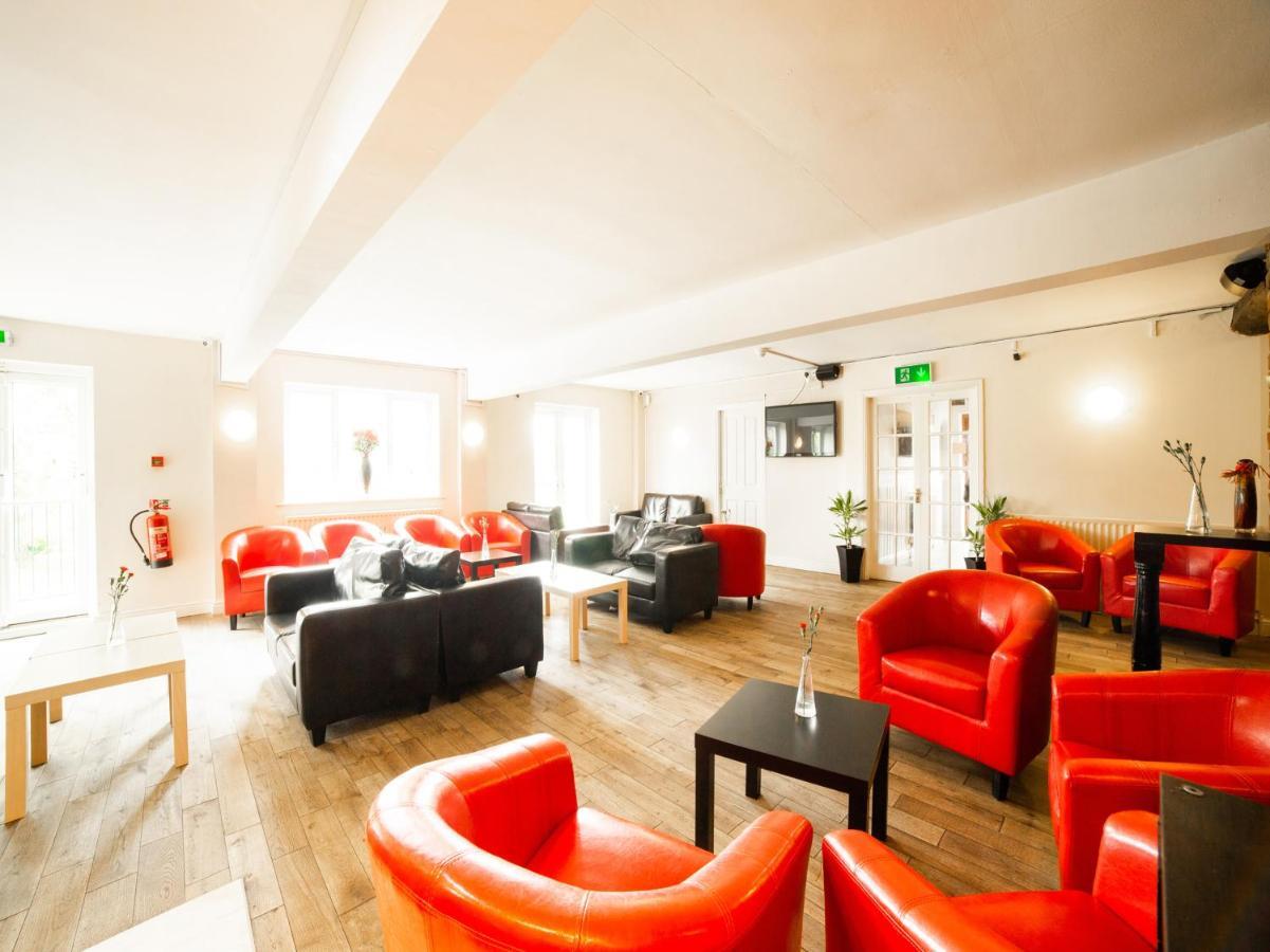 Oyo White Horse Lodge Hotel, East Thirsk Bagby エクステリア 写真